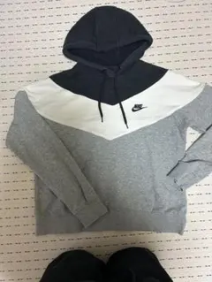 Nike フード付きパーカー グレー/ネイビー