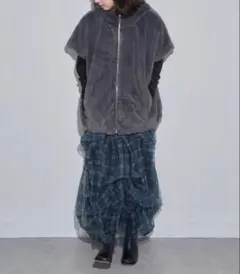 ファーフード付き ベスト　グレー