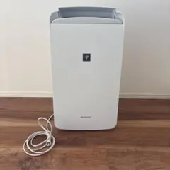 美品】シャープ プラズマクラスター搭載 冷風・衣類乾燥除湿機 CM-J100