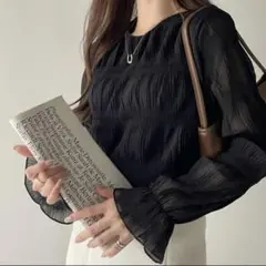 【オンオフ問わず通年で大活躍◎】シアー シャーリングキャンディーブラウス 黒