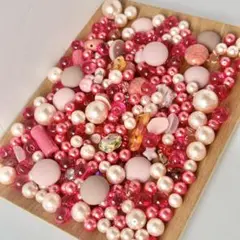 週末限定価格☺︎︎アクセサリーパーツ ピンクレッドB 160g以上入り まとめ売り