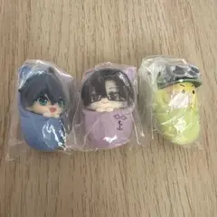 カラフルピーチおくるみ風マスコットチャーム