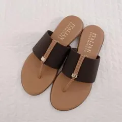 ITALIAN SHOEMAKERS トングサンダル ブラウンのサムネイル