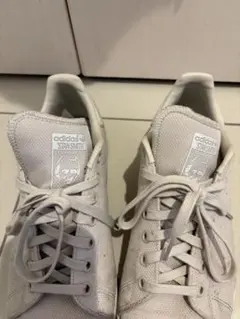 adidas STAN SMITH クリームカラー