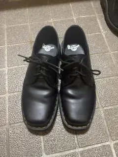 Dr. Martens ブラック レースアップシューズ