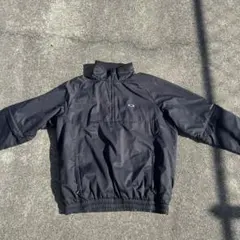Oakley ブラック ナイロンジャケット ハーフジップ 古着　Sサイズ