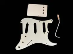 Item thumbnail for item 23aed2b2-07e3-43a7-8b3b-696e946f0e51