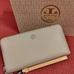 TORY BURCH ドッグ プリント ウォレット