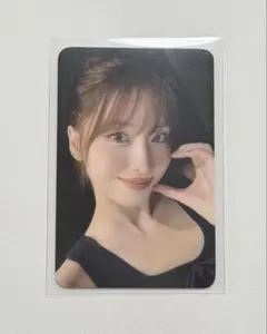 MOMO モモ MISAMO POPUP ポップアップ アクスタ トレカ１枚