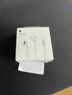 Apple EarPods with Lightning Connector …