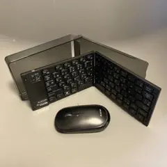 ELECOM ワイヤレス折りたたみキーボード・マウスセットのサムネイル