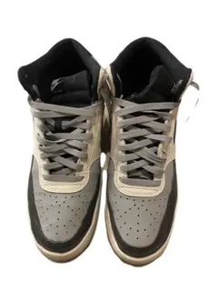 NIKEグレー/ブラック ハイカットスニーカー