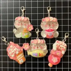 デカパーツチャーム　猫桜　キーホルダー