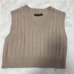 SHEIN ベージュ ケーブル編み ニットベスト Mサイズ
