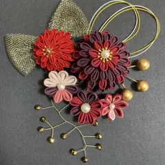 お値下げ❗️つまみ細工髪飾り　赤系 卒業式　結婚式　披露宴 袴　着物