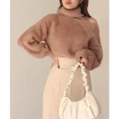 ROYAL PARTY アシメネックシャギーニット （ベージュ）