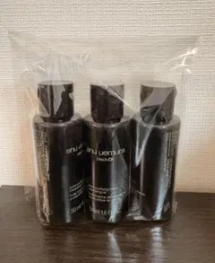 おまけ付 シュウウエムラ ブラッククレンジングオイル 50ml 3本セットのサムネイル