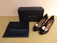 Sergio Rossi セルジオロッシ エナメルパンプス ブラックのサムネイル