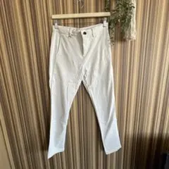 SOLIDOホワイト カジュアルパンツ フロントボタン付き