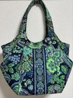 美品❣️Vera Bradley キルティング トート　ブルーペイズリー柄のサムネイル