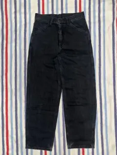 ユニクロ　UNIQLO ブラックデニム カジュアル　ストレート