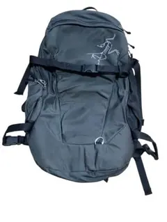 2026年最新】QUINTICの人気アイテム - メルカリ