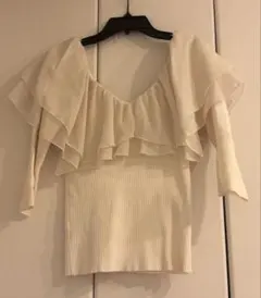 スナイデル フリルドッキングニットプルオーバー　ホワイト