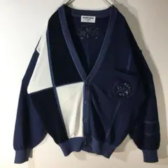 【個性派古着】日本製　マンシングウェア　長袖カーディガン　豪華刺繍入り　紺色　Mのサムネイル