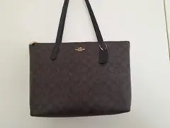 美品　COACH ブラウン ジップトートバックシグネチャー