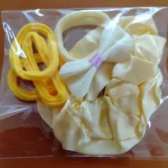 イエローシュシュ1個イエローリボン ヘアゴム1個イエローヘアゴム3個セット