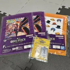 一番くじ　ワンピース　カードゲーム　アクリルチャーム　タオル