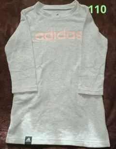 adidas　ワンピース　110センチのサムネイル