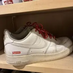 Nike Air Force 1 Supreme ホワイト