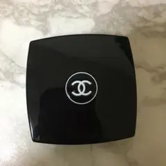 シャネル DUAL　EYE　SHADOW