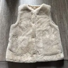 ZARAキッズ　16サイズ　クリーム色ファーベスト ノーカラー　リバーシブル