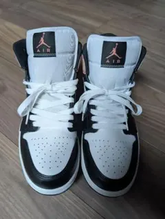 Air Jordan ハイカットスニーカー ホワイト/ブラック/ピンク