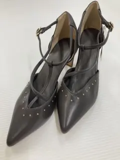 PROPORTIONスタッズ付き Tストラップ パンプス ダークグレーのサムネイル