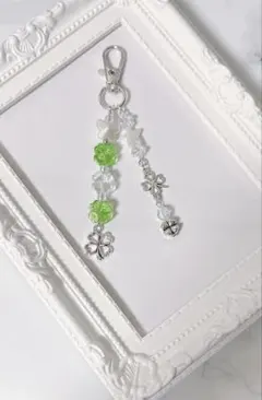 クローバー チャーム
