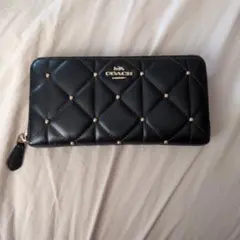 COACH 長財布 キルティング スタッズ ブラック