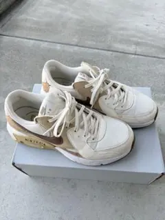 NIKE WMNS AIR MAX EXCEE CORK ナイキ エア マックスのサムネイル