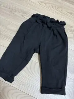 GU ブラック フリル付きパンツ 80