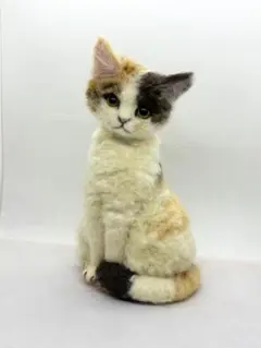 A猫 羊毛フェルト　三毛猫【ハンドメイド 猫