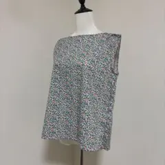 美品】花柄 シフォン 半袖 ブラウス FREESIZE - メルカリ