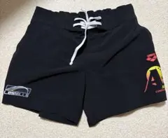 レスミルズ　ショートパンツ　arenaのサムネイル
