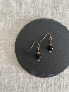 オニキス　ガーネット　シンプルサージカルステンレスピアス