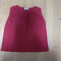 タンクトップ