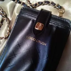 Coco Crush ブラック スマホショルダーバッグ
