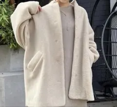 Capricieux le’mage のボアコート