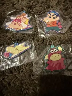 クレヨンしんちゃん ラバーストラップ　4個セット