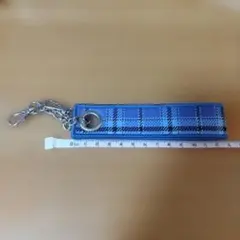 ハミクマ（パンク）のキーホルダーの一部のサムネイル
